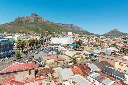 Salt River Apartment | Penthouse 2 Bedroom - Biscuit Mill- Apartment
