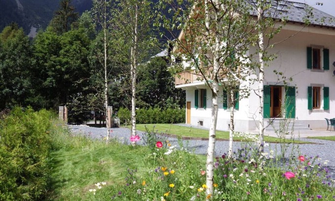 Chamonix City Centre Apartment | Penthouse Apartment, Chalet Oryx · Penthouse Apartment, sleeps 6, Central Chamonix