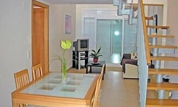 L'Escala Apartment | Penthouse Apartment with Private Terrace and Pool