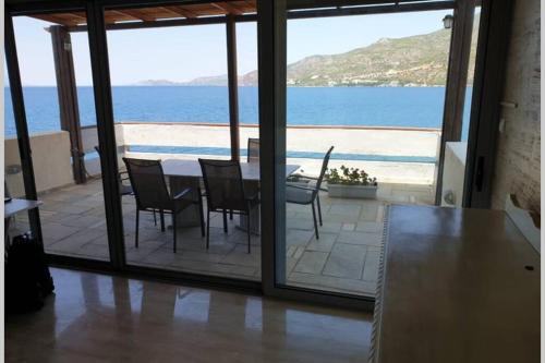 Loutraki Apartment | Penthouse -Breathtaking sea view-Just on the beach
