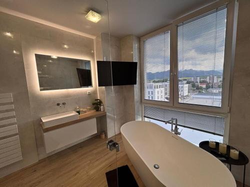 Liptovsky Mikulas Apartment | Penthouse CityView with sauna