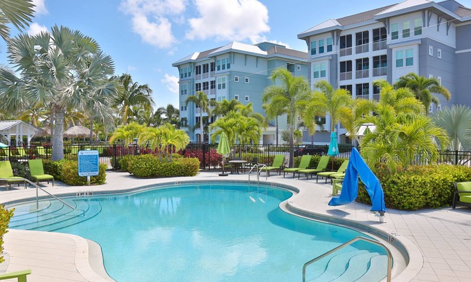 Whitney Beach Condo | PENTHOUSE! Just 2 Min from Anna Maria Island, Heated Pool, Playground, Elevator
