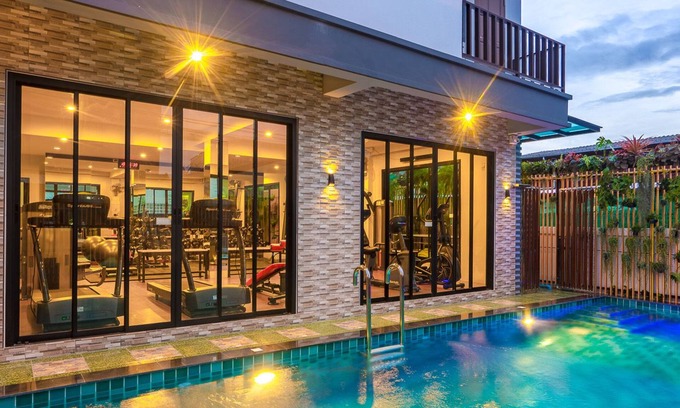 Bang Khae Nuea Hotel | Penyos Residence