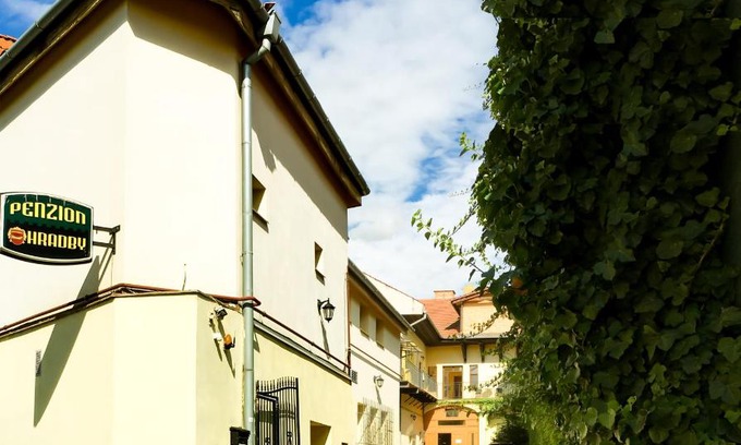 Presov House | Penzión Hradby