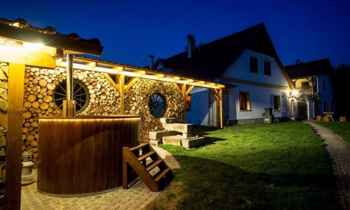 Nove Hrady House | Penzion Kamínek