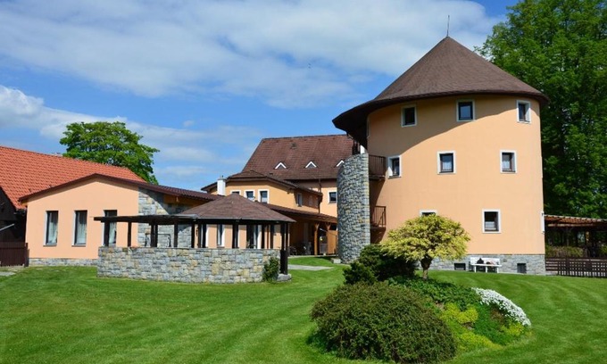 Zar House | Penzion Marie - Žumberk