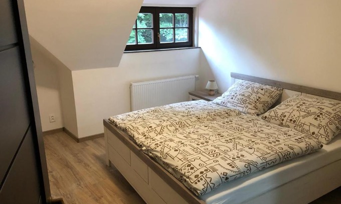 Karlstejn House | Penzion U Adama