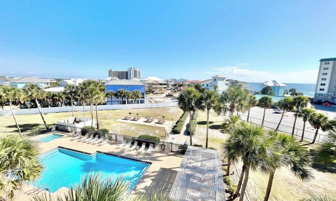 Ono Island Apartment | Perdido Pearl: Pool, Beach Access, & Gulf Views!