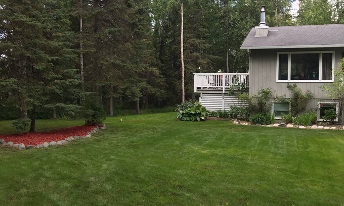 Abbott Loop House | Perfect Alaskan Retreat 5+ Bedroom on Large Secluded Property