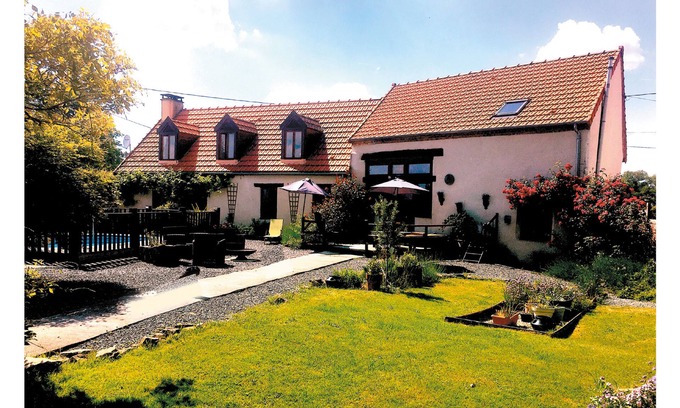 Saint-Saturnin House | Perfect home from home in the heart of France