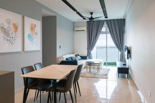 Masai Apartment | Perfect Seaview Sunset- 3BR - 8pax Masai
