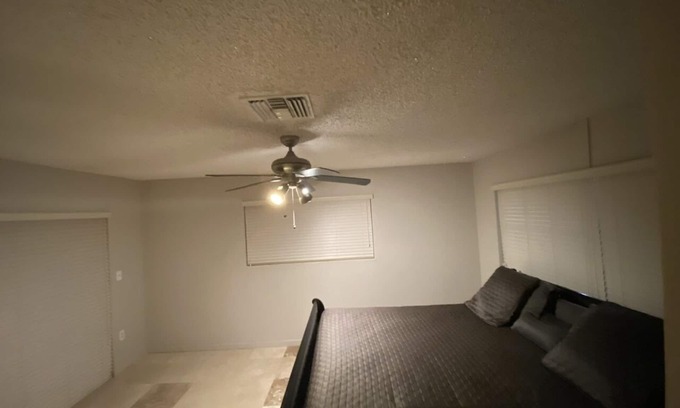 Miami Gardens House | Perfect spacious vacation home