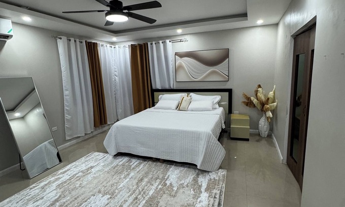 West Gate Hills Apartment | Perfect Stay JA – Stylish 1-Bedroom in Westgate Hills, Montego Bay sea view Gym