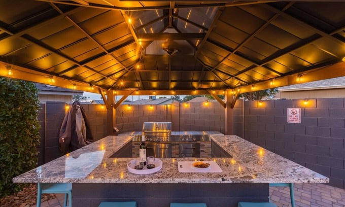 Chandler House | Pergola/Built in Bbq!~Resort~Backyard~Heated Pool
