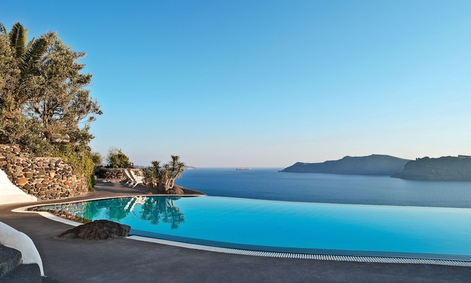 Oia Hotel | Perivolas