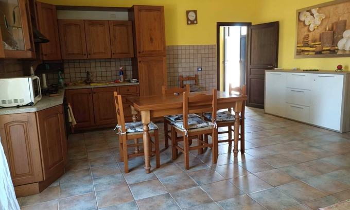 Tempio Pausania Apartment | Pet-Friendly Apartment Casa Antonia with Mountain View & Wi-Fi