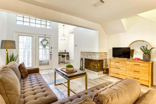 Bammel Apartment | Pet-Friendly Condo with Pool Access in Houston