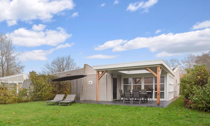 Brouwershaven House | Pet-Friendly Getaway