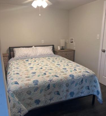 Devon House | Pet Friendly Milford Beachfront Home