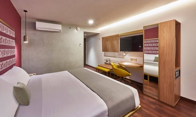 Jalatlaco House | Pet-Friendly Room in Oaxaca with Easy Access to Local Attractions