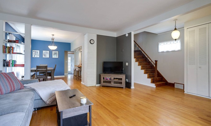 Merriam Park House | Pet-Friendly Saint Paul Home Near Allianz Field!