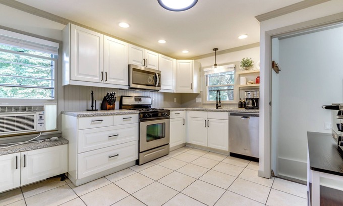 Westfield House | Pet-Friendly Westfield Home w/Fenced Yard!