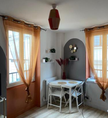 Coulommiers Apartment | Petite maison centre ville