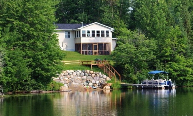 Bigfork Cabin | Pets Welcome/kayaks/Stand-up Boards /Nearby Resort Amenities w/water trampoline