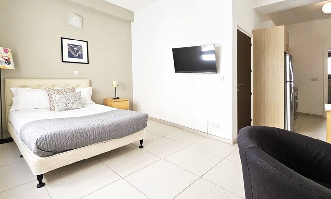 Nicosia Apartment | Phaedrus Living: Ledras Residences 104
