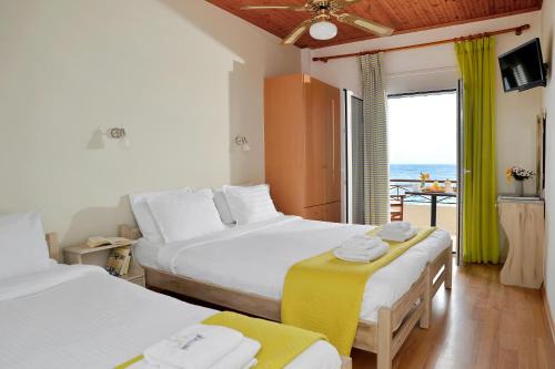 Ilia Apartment | Pharos Rooms