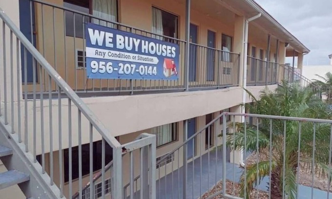 Pharr Hotel | Pharr Executive Inn