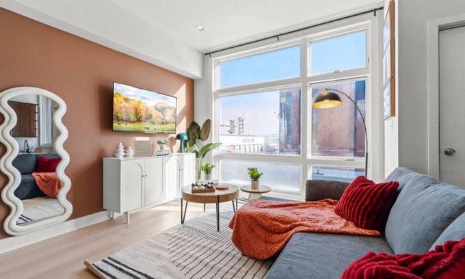 Fairmount Apartment | Philadelphia Downtown Stay 1BR Charming, Walk to MET