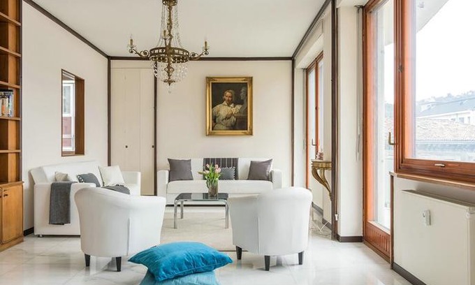 Como City Centre Apartment | Piazza Cavour Lake View