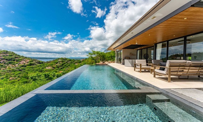 Panama Beach Villa | Picture-Perfect Ocean-View Villa – Ideal for Families & Relaxation