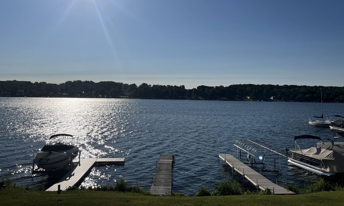 Perry House | Picturesque Lake Front townhome minutes from Letchworth State Park