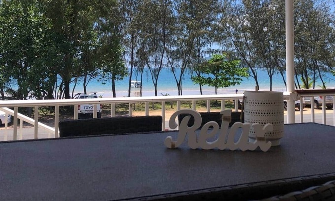 Wongaling Beach House | Pina Colada on the Beach - Beachfront