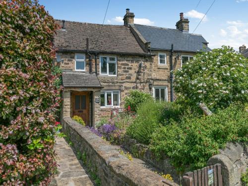 Eyam House | Pine Door