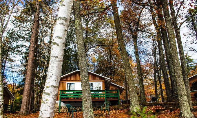 St Germain Cottage | Pine Haven Resort Unit #5