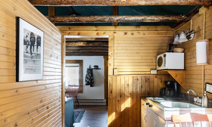 Pitkin County Cabin | Pine Lodge - Beyul Retreat