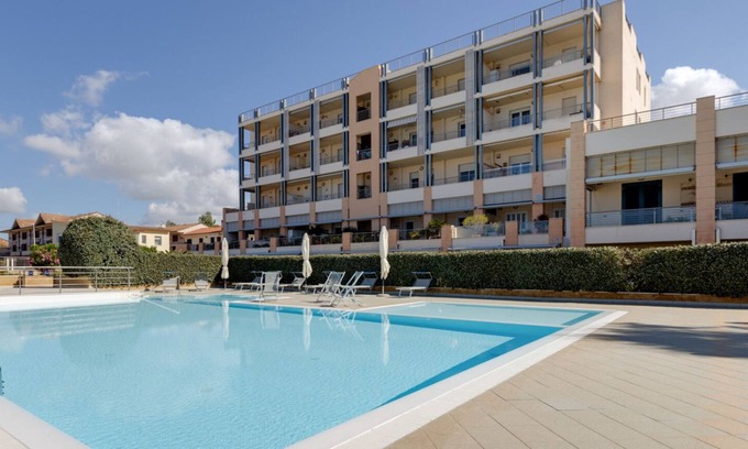 Torre Grande Apartment | Pine & Sea Hideaway - Torre Grande