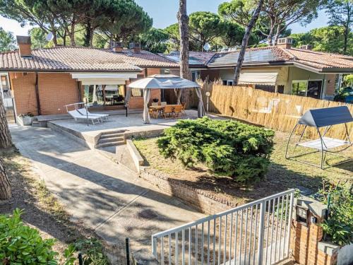 Lignano Riviera Villa | PINETA HOUSE LIGNANO [Free Parking-Beach-Garden]