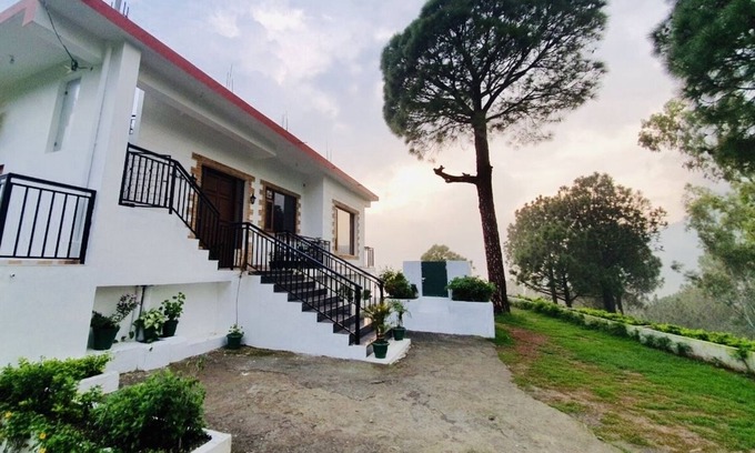 Kasauli House | PINEVILLE HOME KASAULI