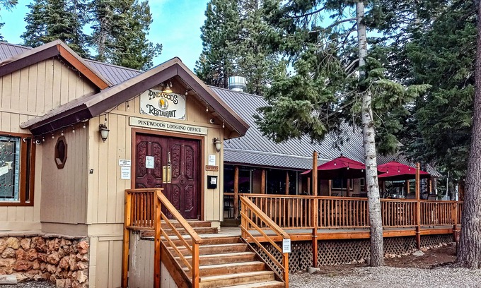 Duck Creek Village Cabin | Pinewoods Resort