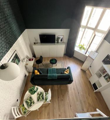 Srodmiescie Apartment | Piotrkowska 37 -MINI LOFT- Green Leaf
