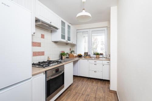 Sielce Apartment | Piwarskiego by VAYA STAYS