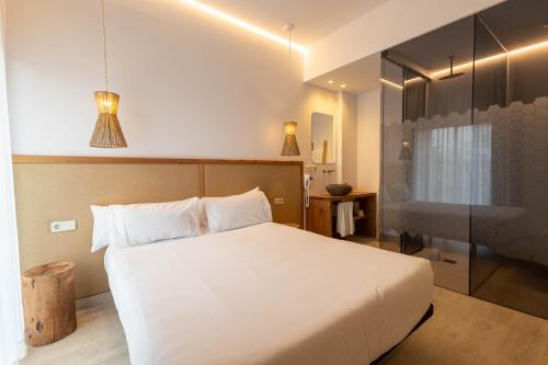 Ibiza City Centre Hotel | Play Hotel Ibiza - Adults Only