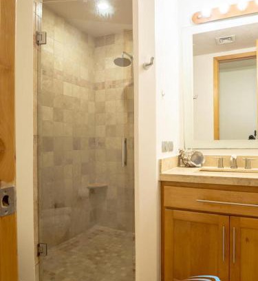 San Carlos House | Playa Blanca Premier Unit 504