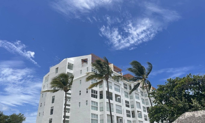 Residencial El Doral Apartment | Playa Dorada: Cozy family friendly beachfront 3 bedroom/3 bathroom apartment.