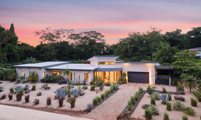 Playa Grande House | Playa Grande Luxury 5-bedroom estate with expansive saltwater pool/Golf Cart