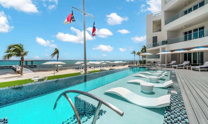 North Side Condo | Please Inquire Before Booking – Luxury Villa